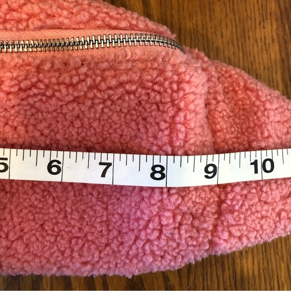 Gap Faux Sherpa Belt Bag, Guava Pink, 9” X 5” - Picture 8 of 9